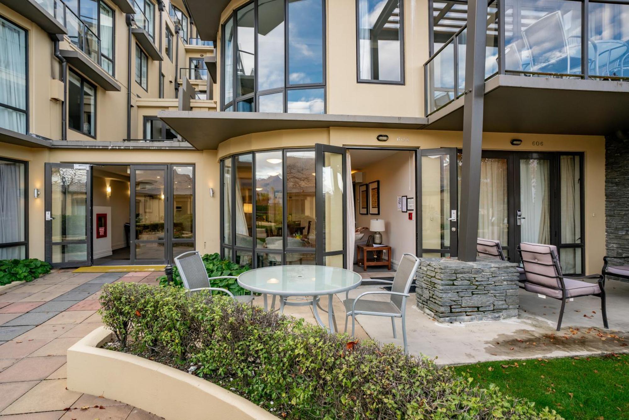The Beacon - 2 Bedroom Town Center Apartment クイーンズタウン エクステリア 写真